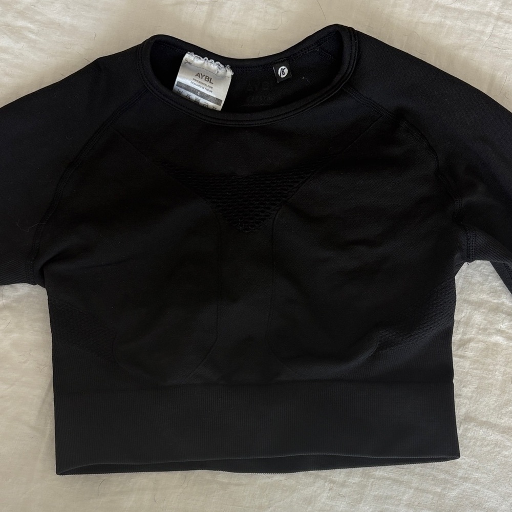 AYBL Black Seamless Cutout Workout Top